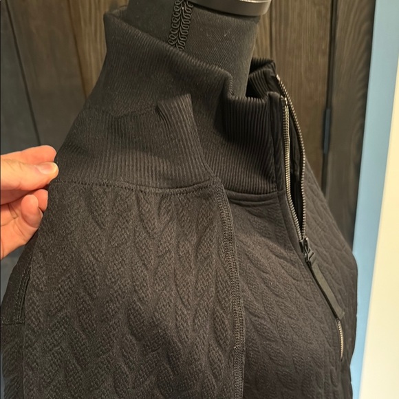 lululemon athletica Black Engineered Warmth Cable Knit Half Zip - Picture 4 of 10